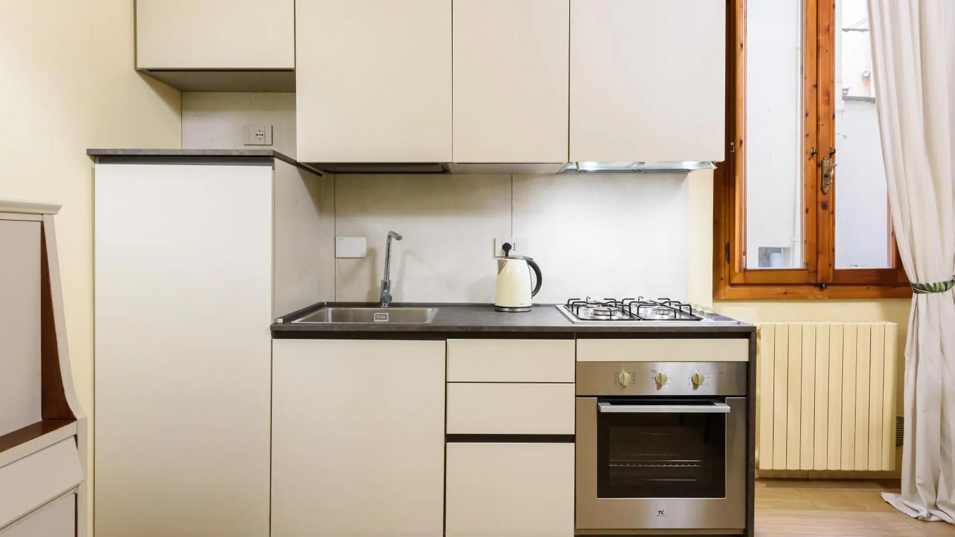Jagua By Mmega Apartment Florence Italy